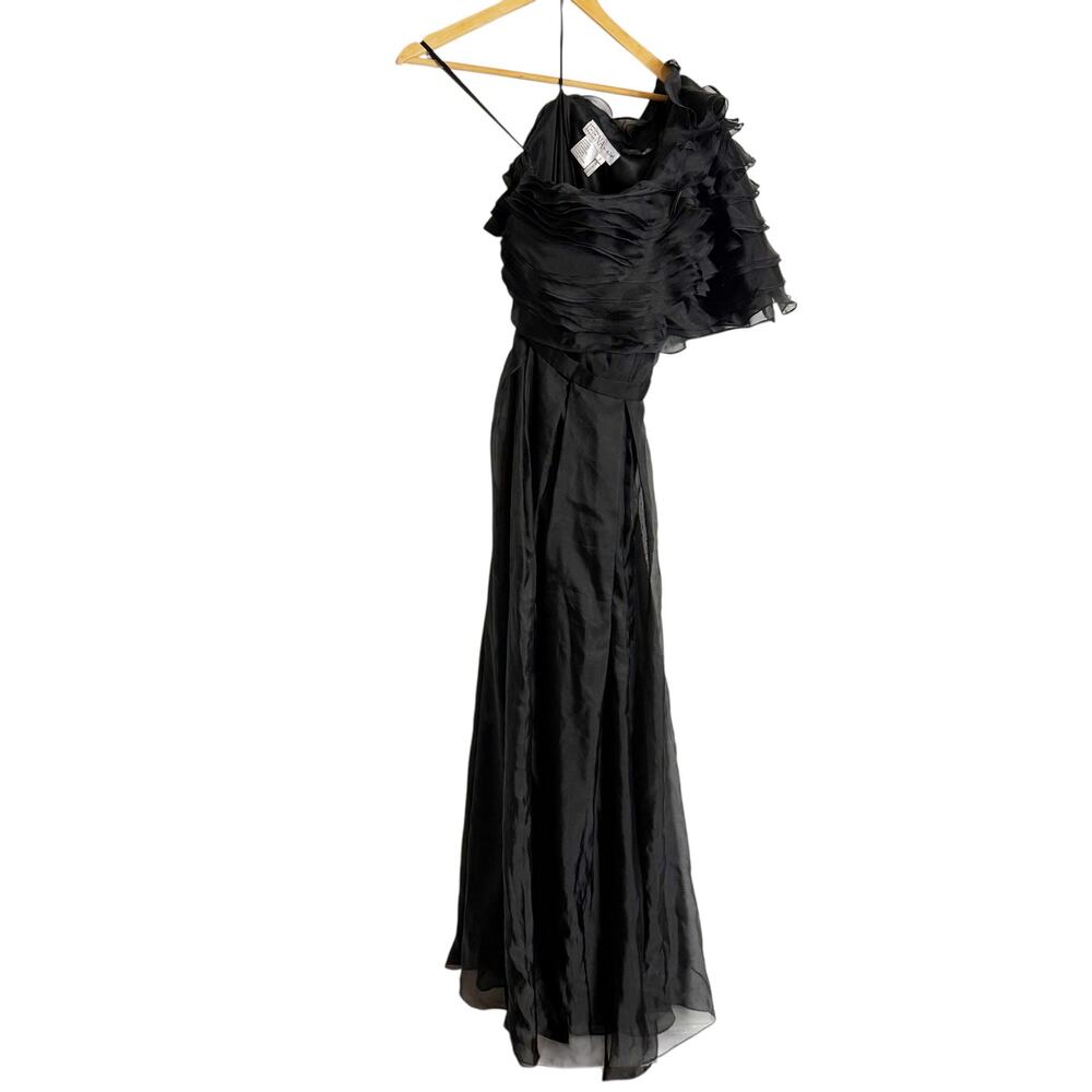 Mac Duggal Black Ruffle Layered One Shoulder Evening Formal Gown Size 8 - Picture 4 of 10